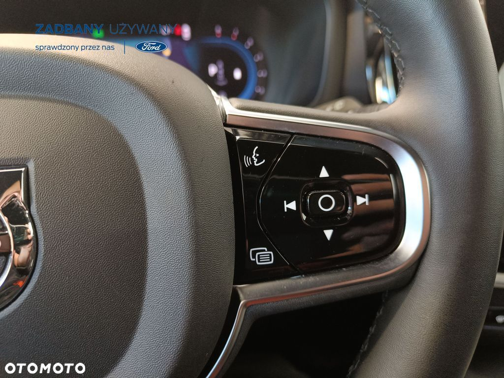 Volvo V60 B4 B Plus Dark - 22