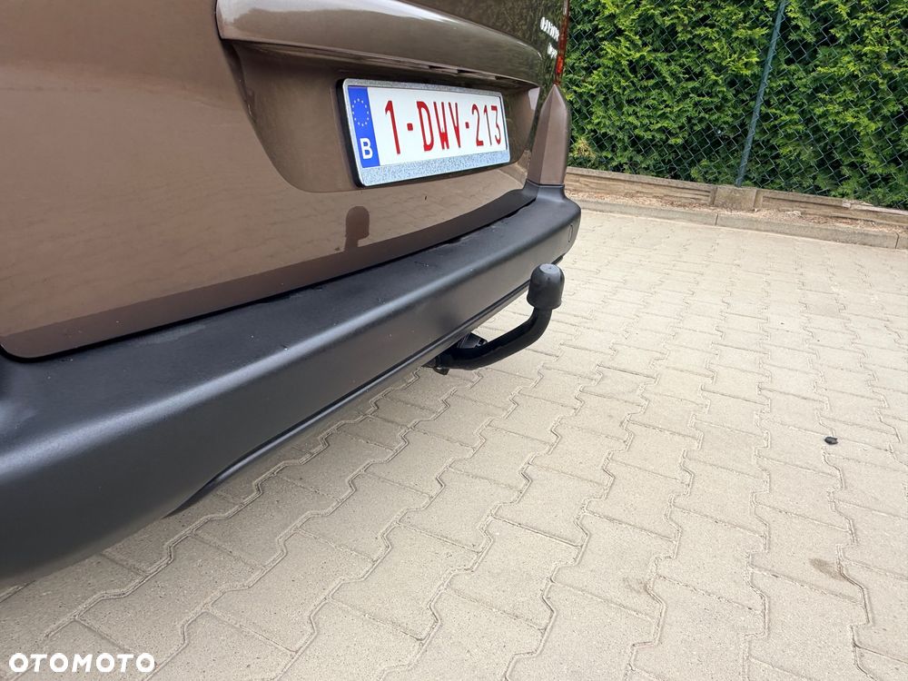 Peugeot Partner 98 VTi Family - 30
