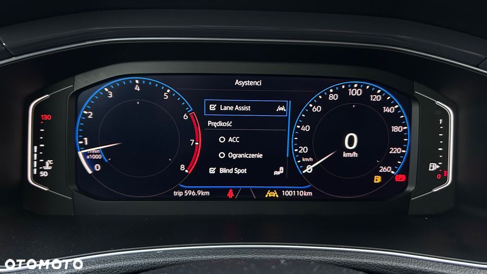Volkswagen T-Roc 1.5 TSI GPF ACT Premium - 38