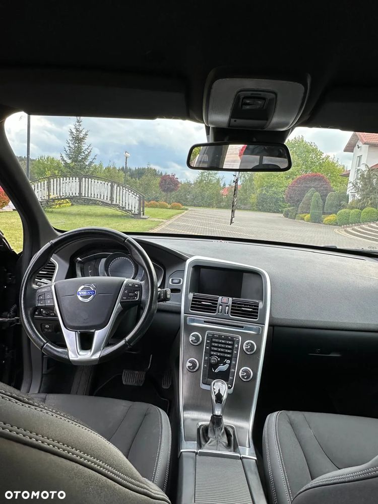 Volvo XC 60 D4 Drive-E Ocean Race - 15