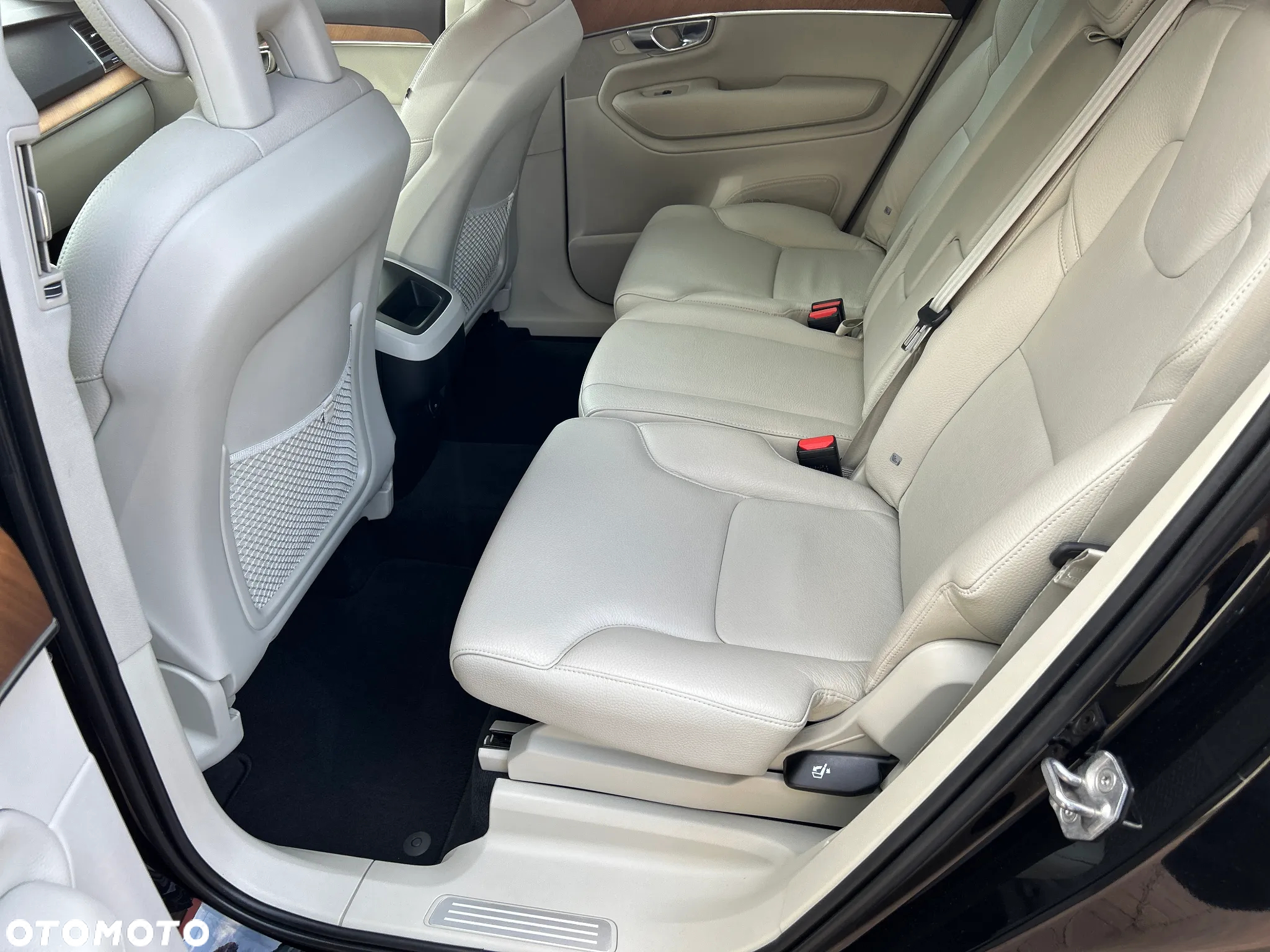 Volvo XC 90 - 10