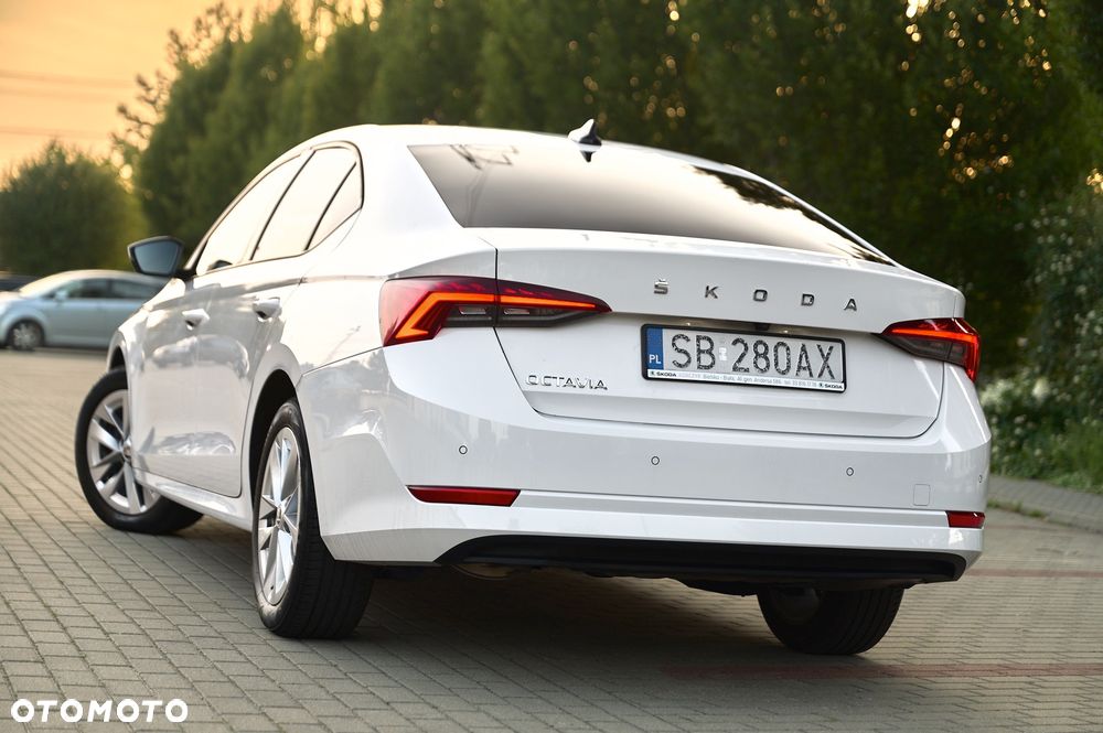 Skoda Octavia 2.0 TDI Ambition - 2