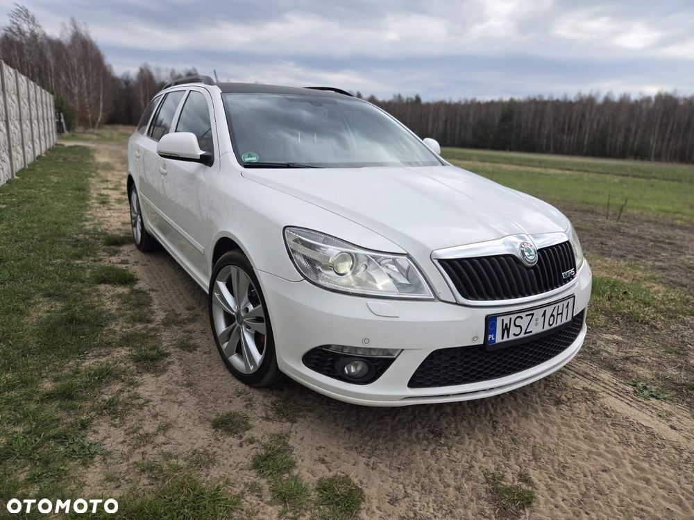 Skoda Octavia 2.0 TDI DPF DSG RS - 1