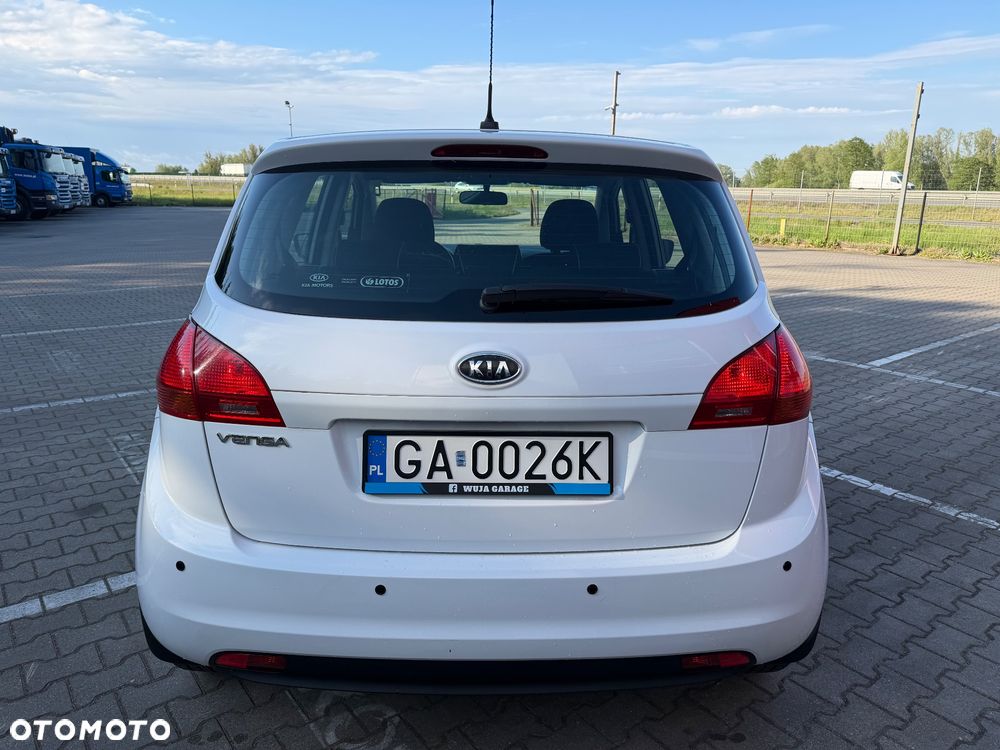 Kia Venga 1.4 M - 5