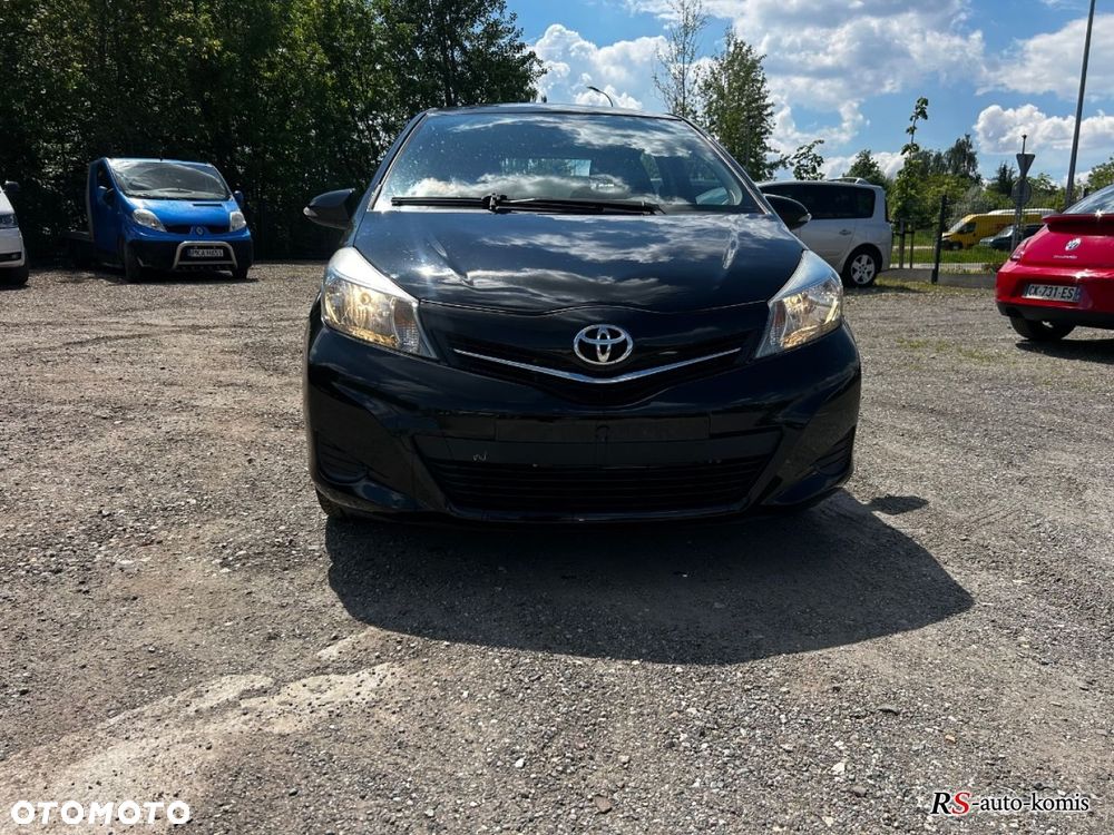 Toyota Yaris - 5