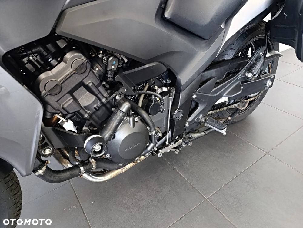 Honda CBF - 9