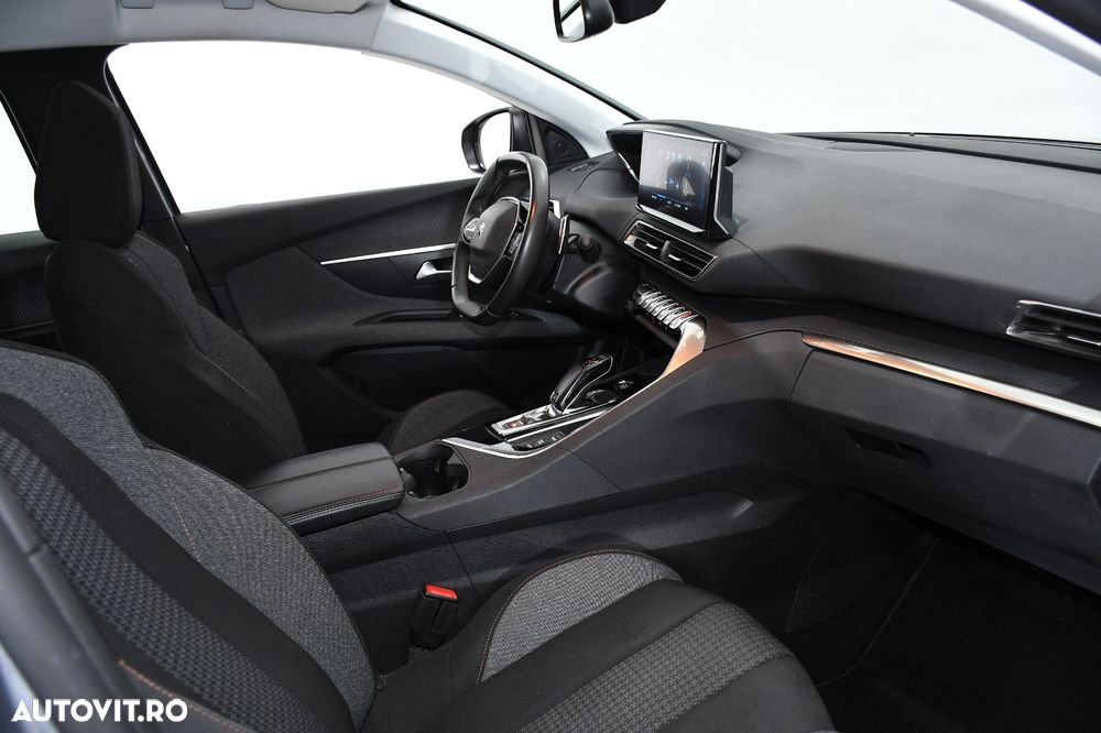 Peugeot 3008 1.5 BlueHDI S&S EAT8 Active - 11