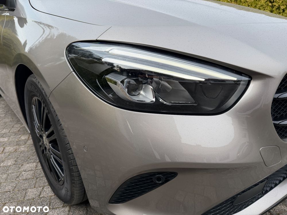 Mercedes-Benz Klasa B 180 7G-DCT Edition 2021 - 11