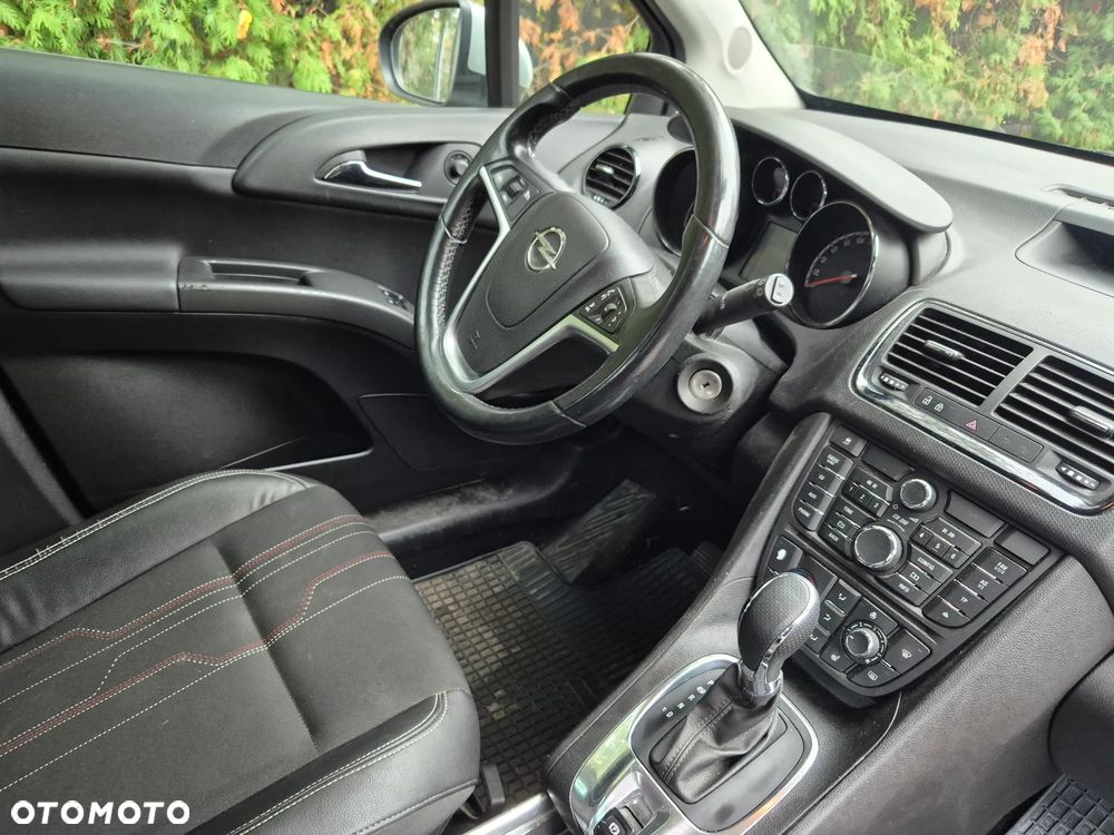 Opel Meriva - 8