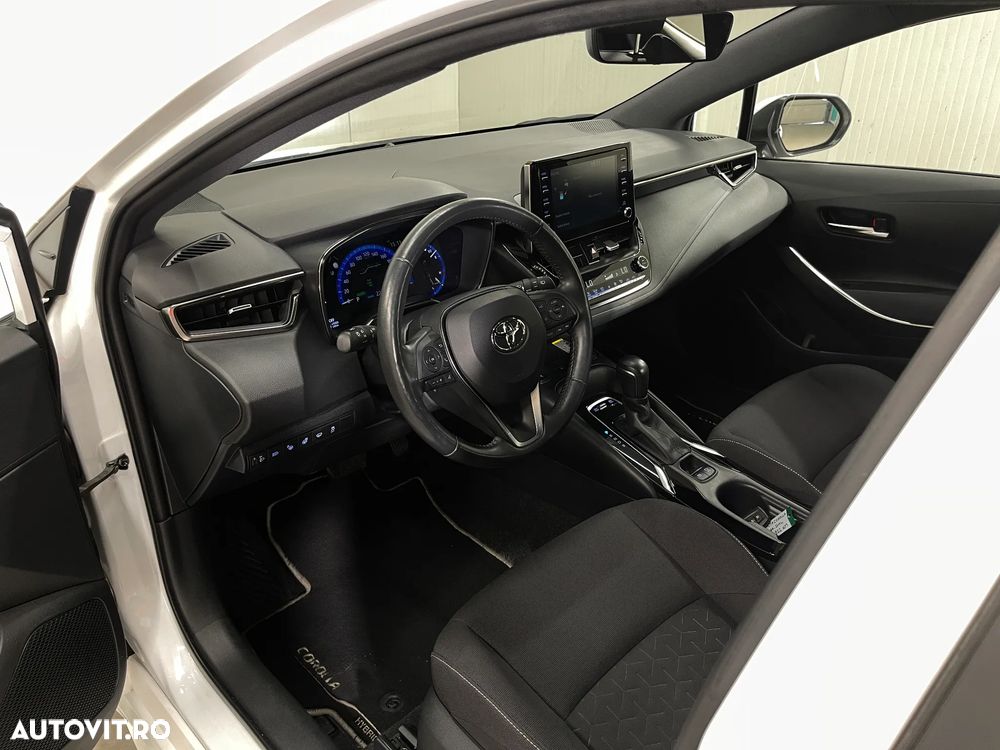 Toyota Corolla 1.8 HSD Dynamic - 6