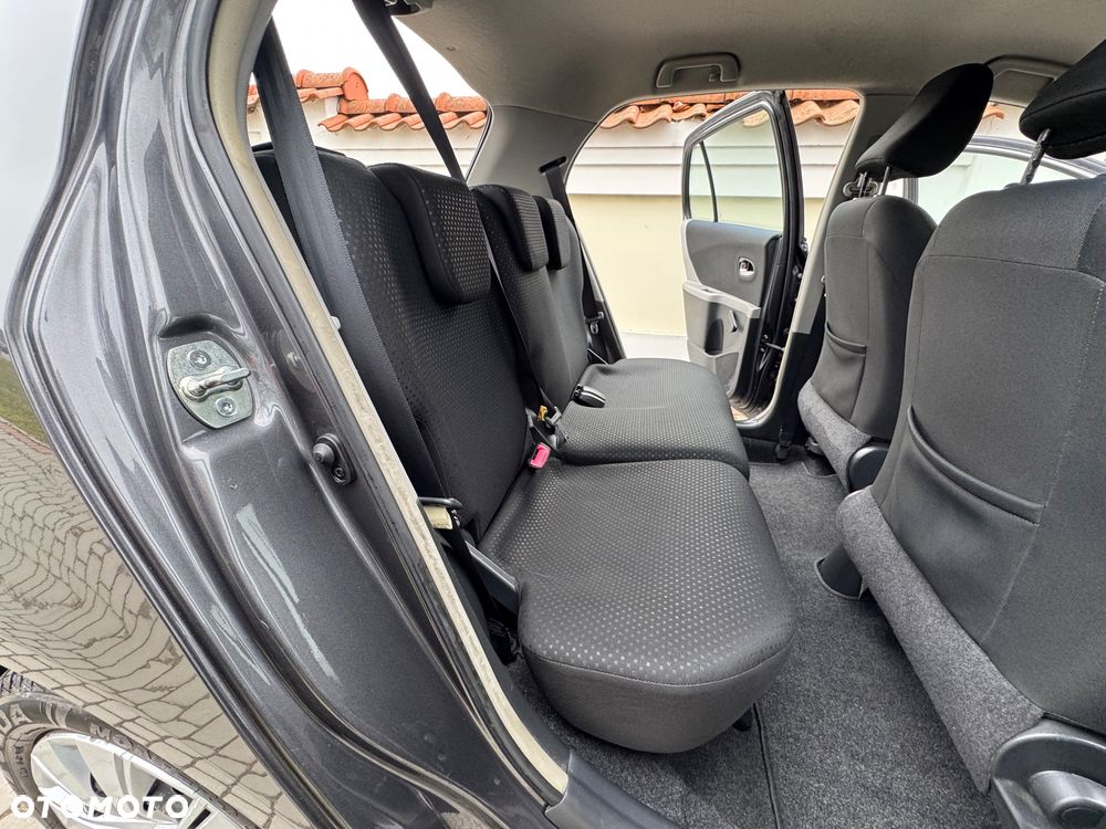 Toyota Yaris - 21