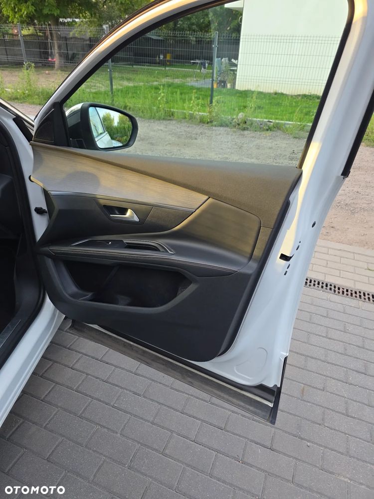 Peugeot 5008 2.0 BlueHDI GT S&S EAT6 - 19