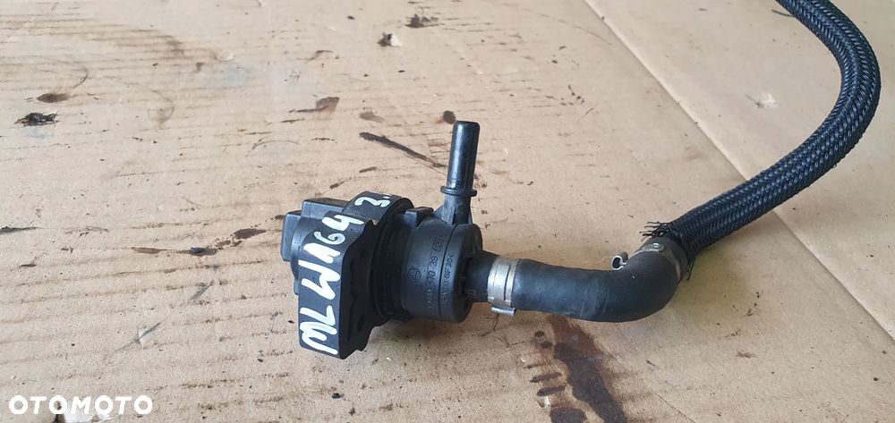 Zawór zaworek podciśnienia Mercedes ML W164 3.5 V6 A0004703993 - 2