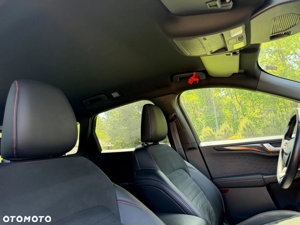 Ford Kuga 2.0 EcoBlue AWD ST-Line X - 34