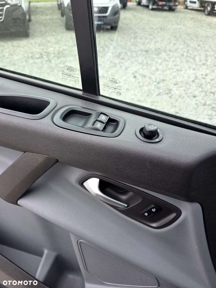 Ford TRANSIT CUSTOM 2,0 TDCI 130 KONNY DŁUGI L2H1 KLIMA ZABUDOWA WARSZTATOWA SORTIMO 156T/KM PRZEBIEGU GWARNCJA - 17