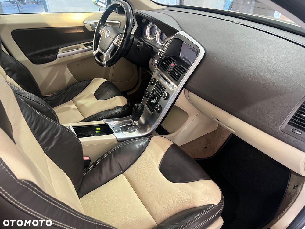 Volvo XC 60 D3 Ocean Race - 26