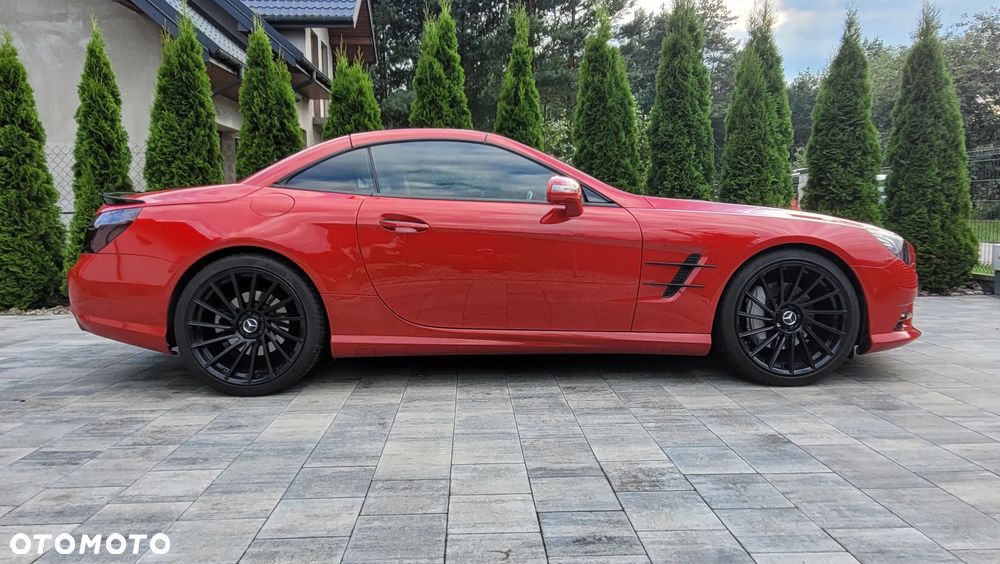 Mercedes-Benz SL 500 BlueEff - 11