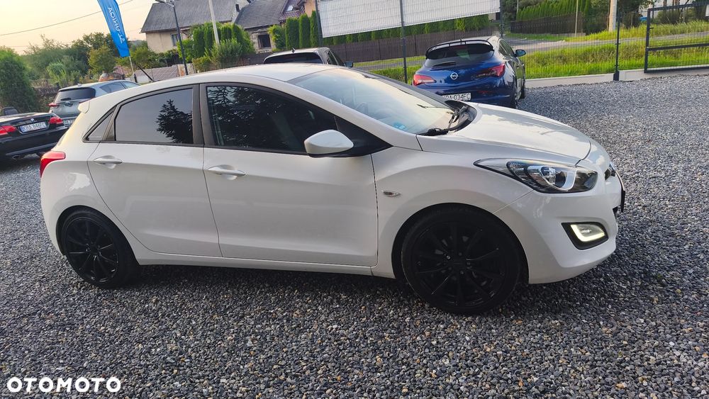 Hyundai i30 1.4 Comfort - 8