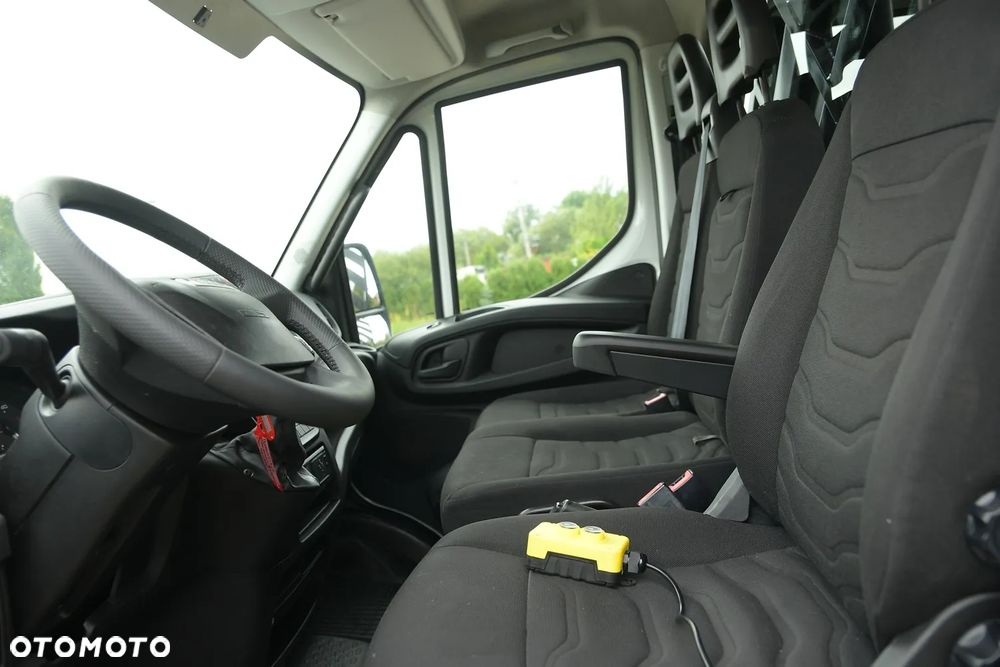 Iveco DAILY/70C17/WYWROTKA 3-STRONNA/Rozstaw osi 4.10cm/KOŁA BLIŹNIACZE/3.0 HPi 170 KM/SALON POLSKA - 18