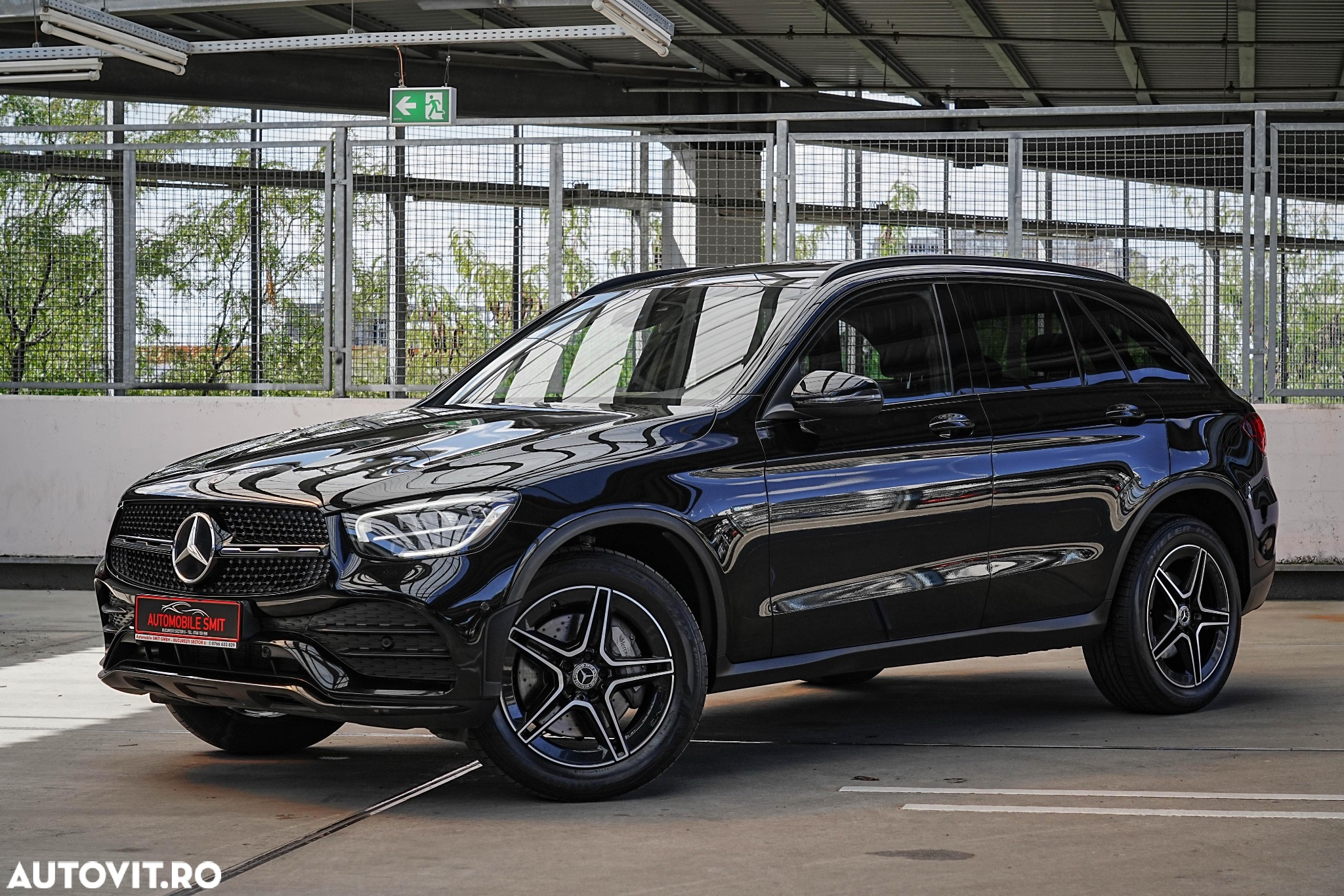 Mercedes-Benz GLC 300 de 4Matic 9G-TRONIC AMG Line - 4