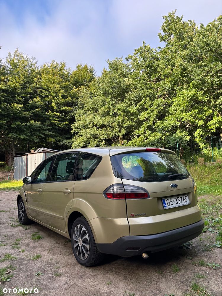 Ford S-Max 2.0 TDCi DPF Titanium - 8