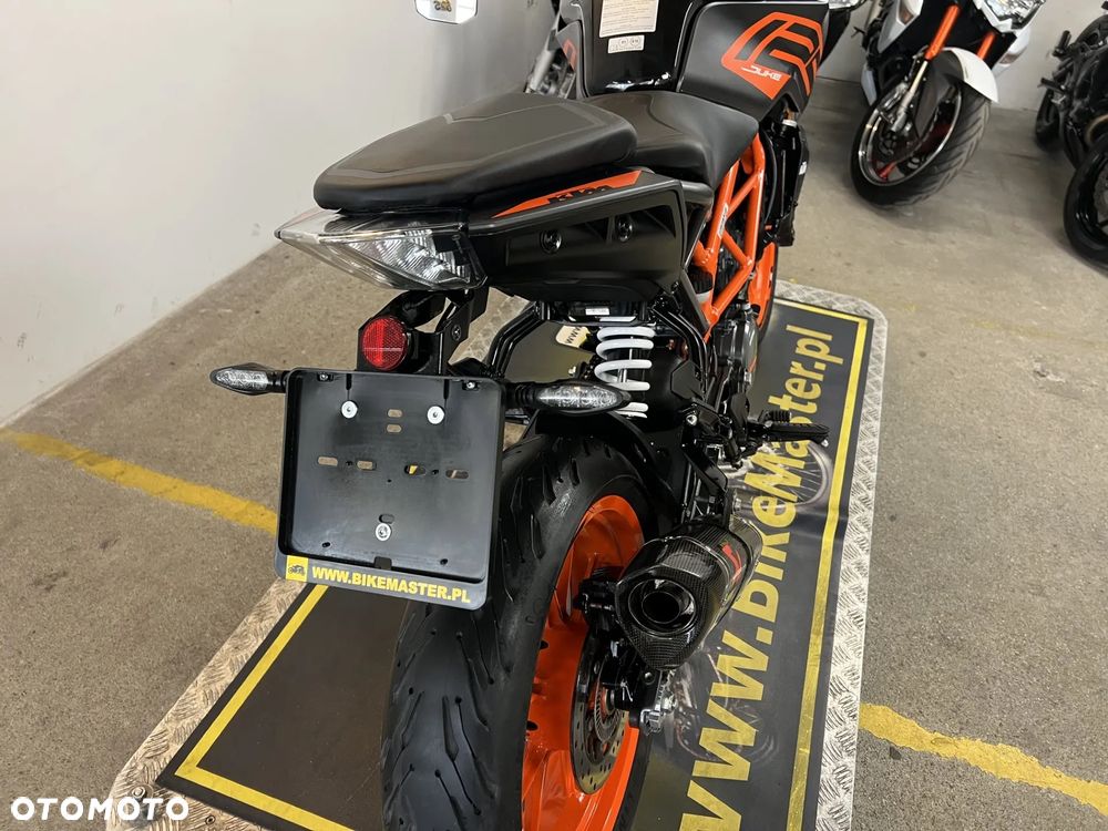 KTM Duke - 20