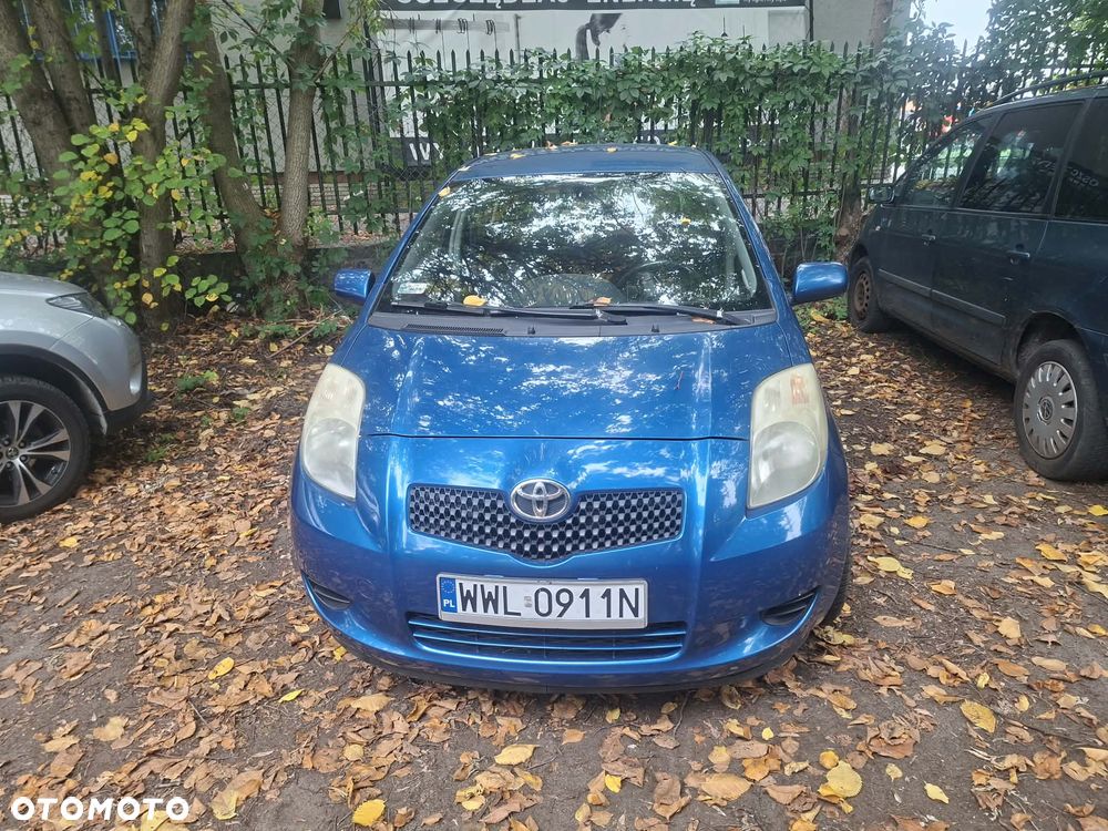 Toyota Yaris - 8