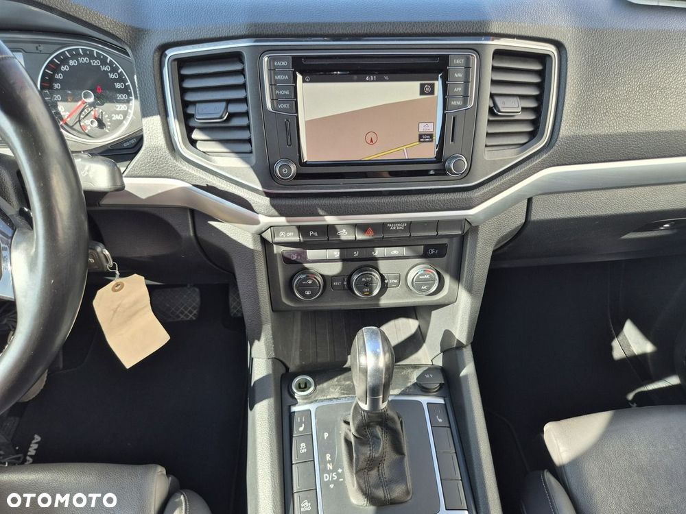 Volkswagen Amarok 3.0 V6 TDi 4MOTION Highline - 10