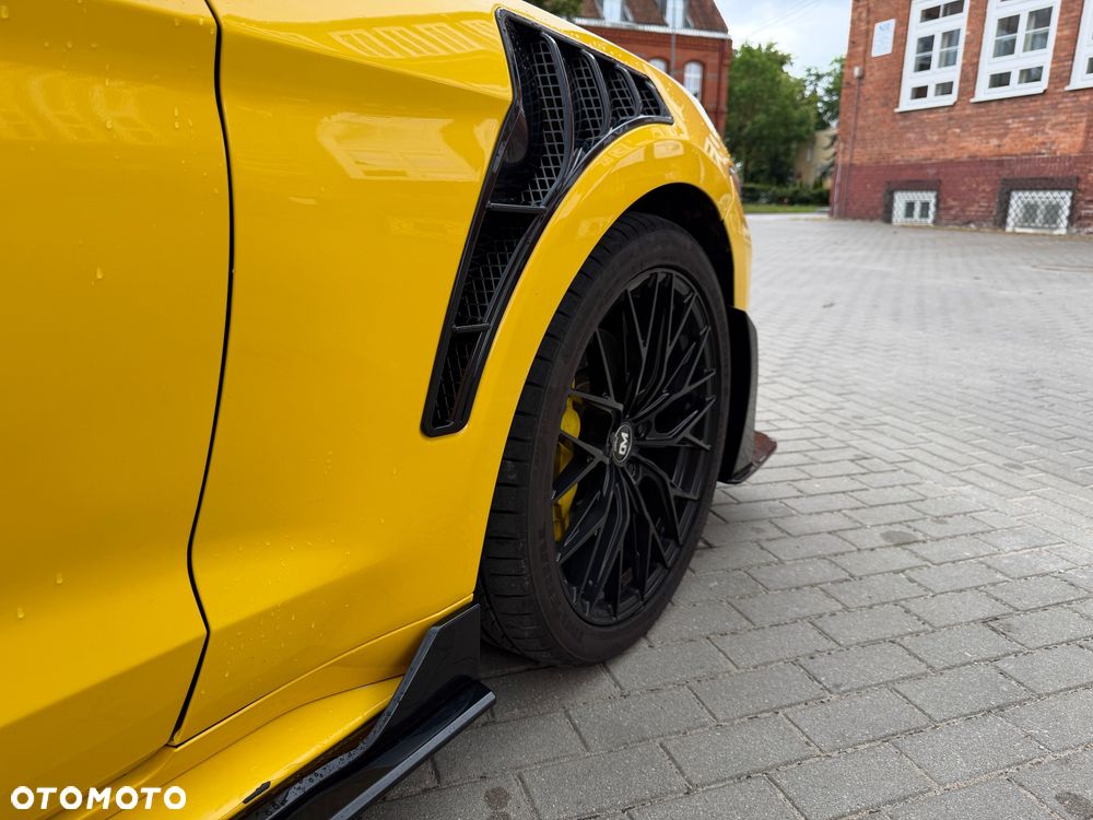 Ford Mustang - 20