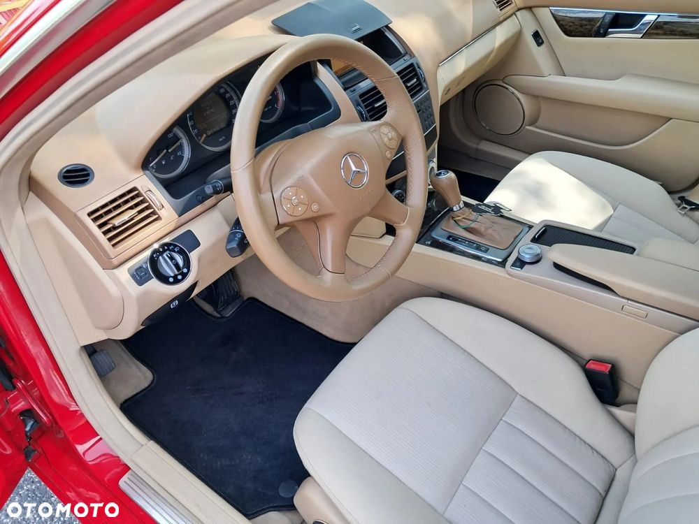 Mercedes-Benz Klasa C - 9