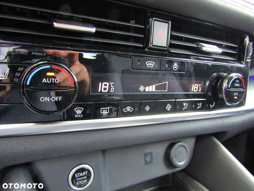 Nissan Qashqai 1.3 DIG-T MHEV N-Connecta - 14