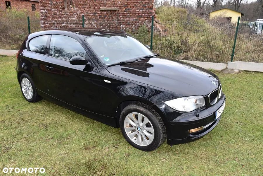 BMW Seria 1 118d Sport Line - 21