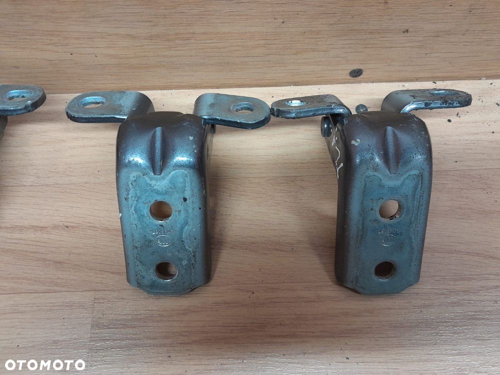 Zawiasy przednie prawe lewe Hyundai Santa Fe IV - 3