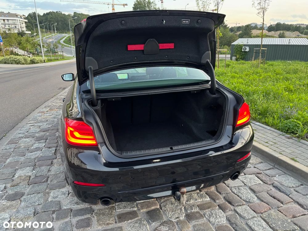 BMW Seria 5 520d xDrive Sport Line - 5