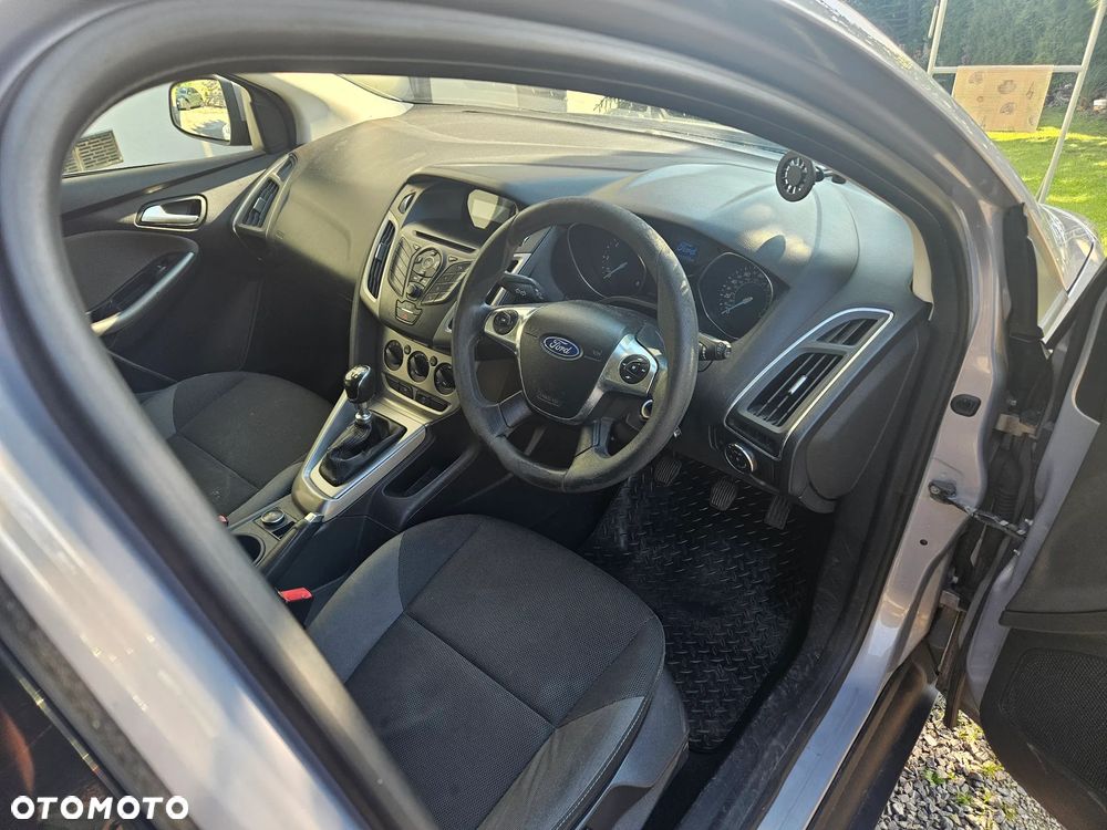 Ford Focus 1.6 TDCi Trend - 14