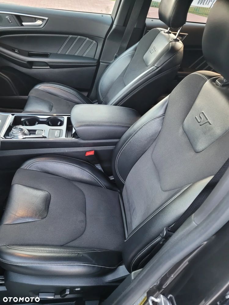 Ford Edge - 14