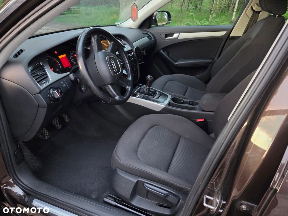 Audi A4 Avant 2.0 TDI - 14
