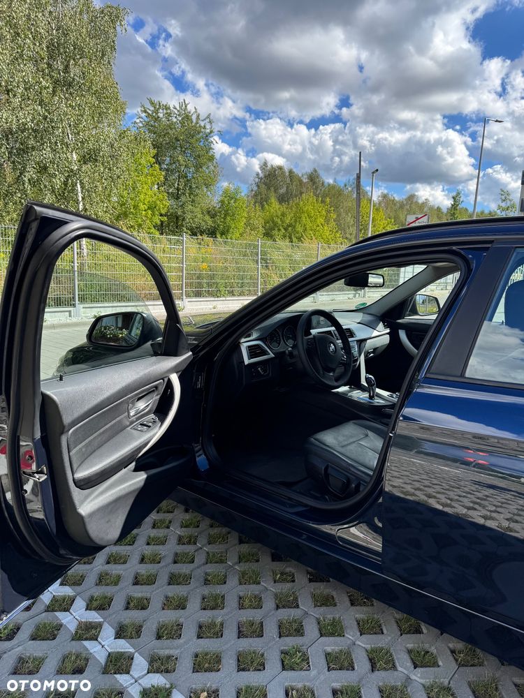 BMW Seria 3 320d Advantage - 9