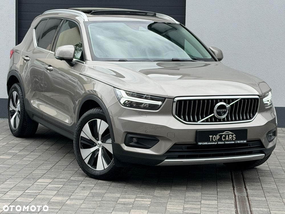 Volvo XC 40 - 18