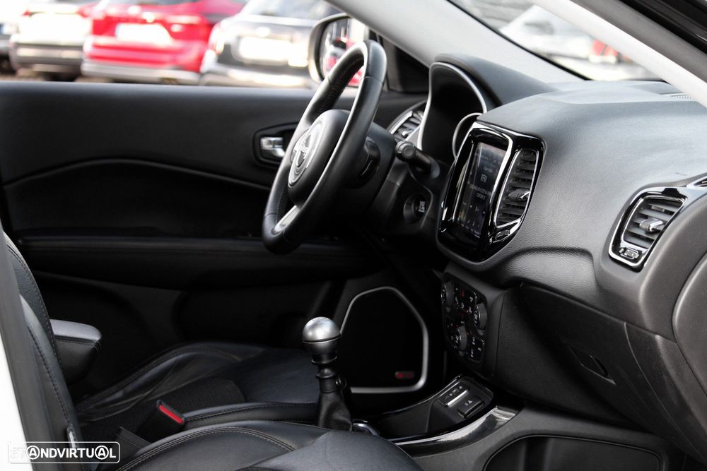 Jeep Compass 1.6 M-Jet Limited - 19