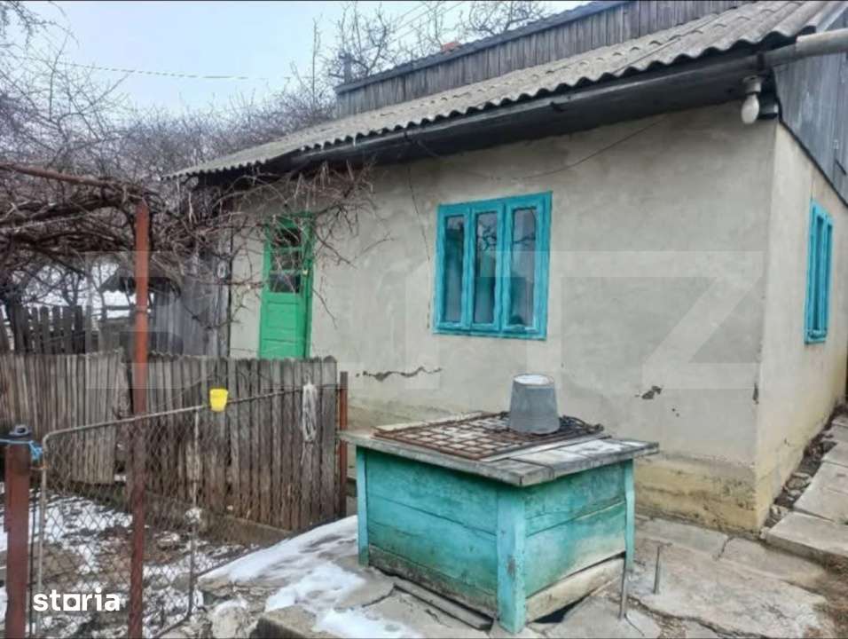Casa batraneasca, 40 mp si teren intravilan de 2700 mp, loc. Stanca - - Imagine principală: 4/7