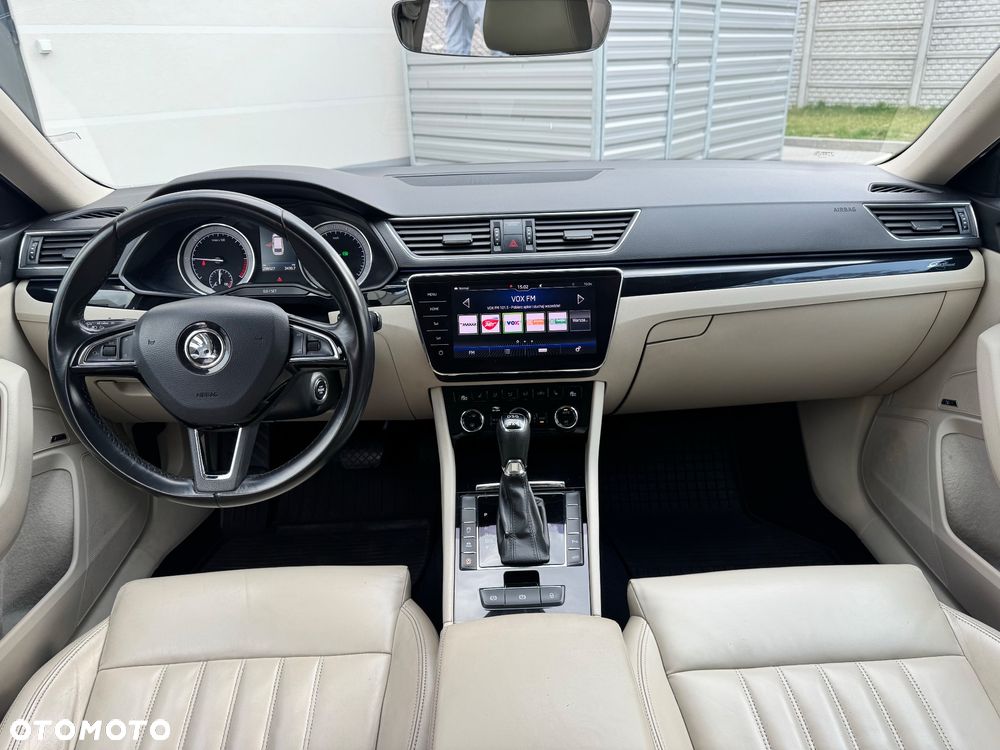 Skoda Superb 2.0 TDI 4x4 L&K DSG - 15