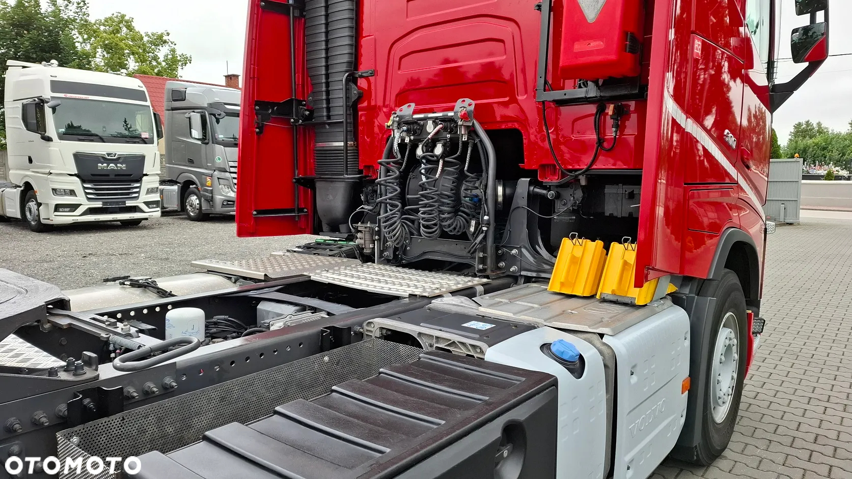 Volvo FH 500 / PEŁNY ADR / PRZYSTAWKA PTO / SALON PL - 10