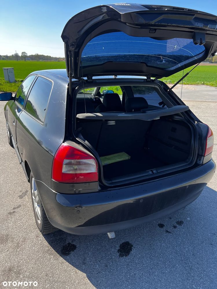 Audi A3 3-drzwiowe 1.9 TDI Ambition - 6