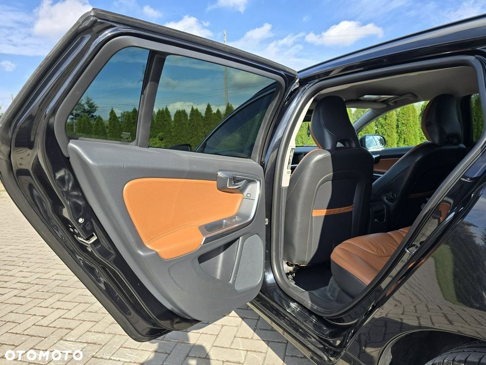 Volvo V60 - 18