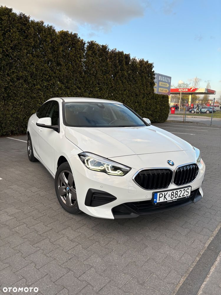 BMW Seria 2 218i - 9