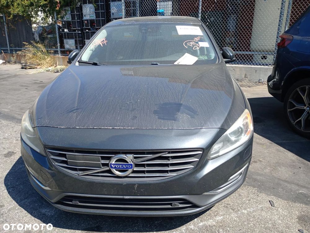 Volvo S60 - 14
