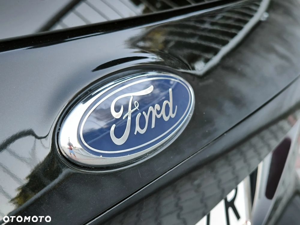 Ford Mondeo 2.0 TDCi Titanium - 33