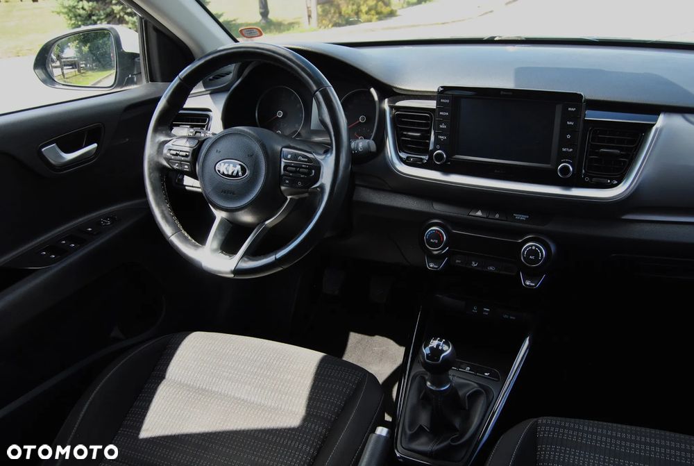 Kia Stonic 1.2 Spirit - 11