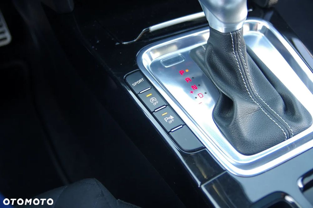 Kia ProCeed 1.6 CRDi DCT7 SCR GT LINE - 37